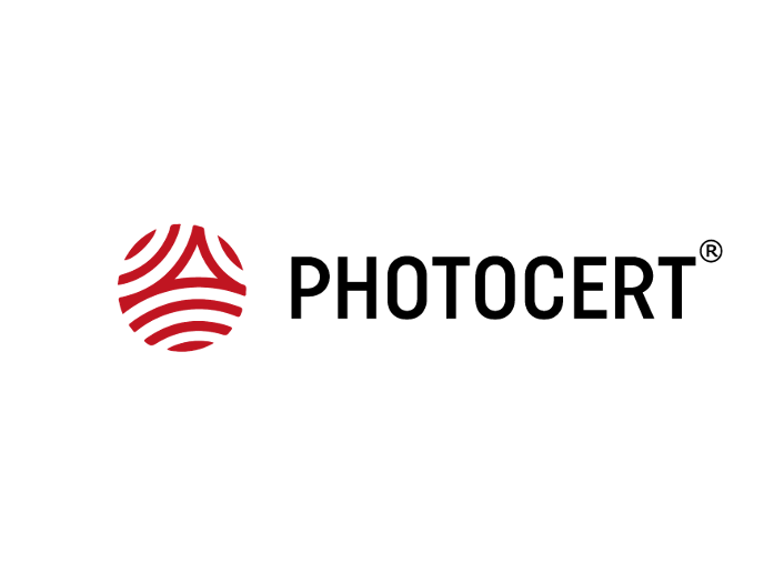 Photocert